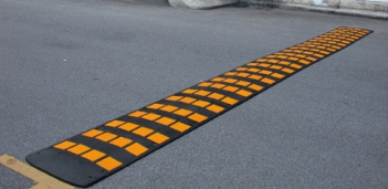 Mixed Rubber Speed Hump Type 5